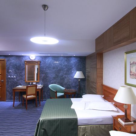 Hotel Oltenia Craiova Extérieur photo