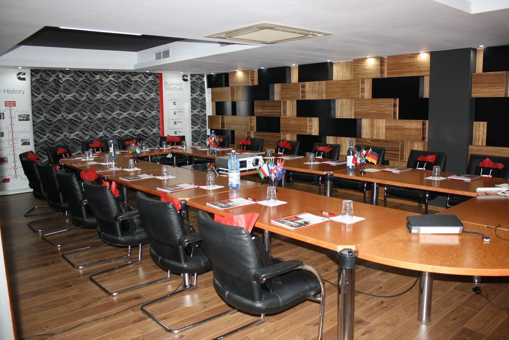 Hotel Oltenia Craiova Extérieur photo