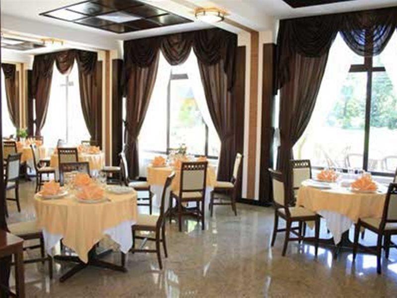 Hotel Oltenia Craiova Extérieur photo