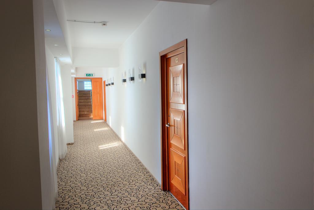 Hotel Oltenia Craiova Extérieur photo